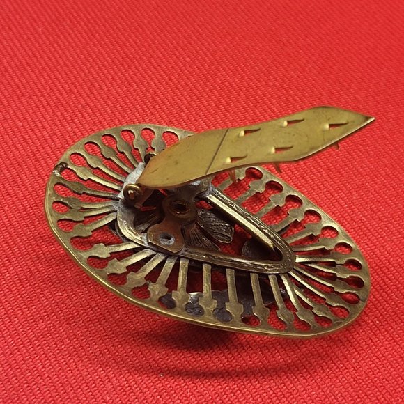 Vintage Art Deco Dress Wrap Clip  Womens Dress Clip - Picture 6 of 12